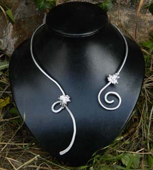 Collier Torque Elfique "Selva' Swirl"